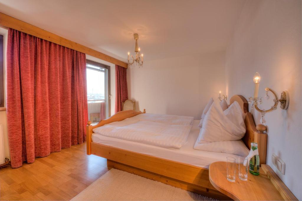 Jaegerwirt Hotel Kitzbuhel Phòng bức ảnh