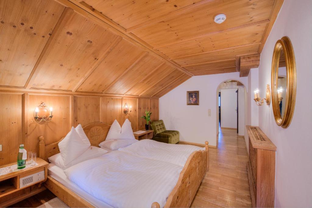 Jaegerwirt Hotel Kitzbuhel Phòng bức ảnh