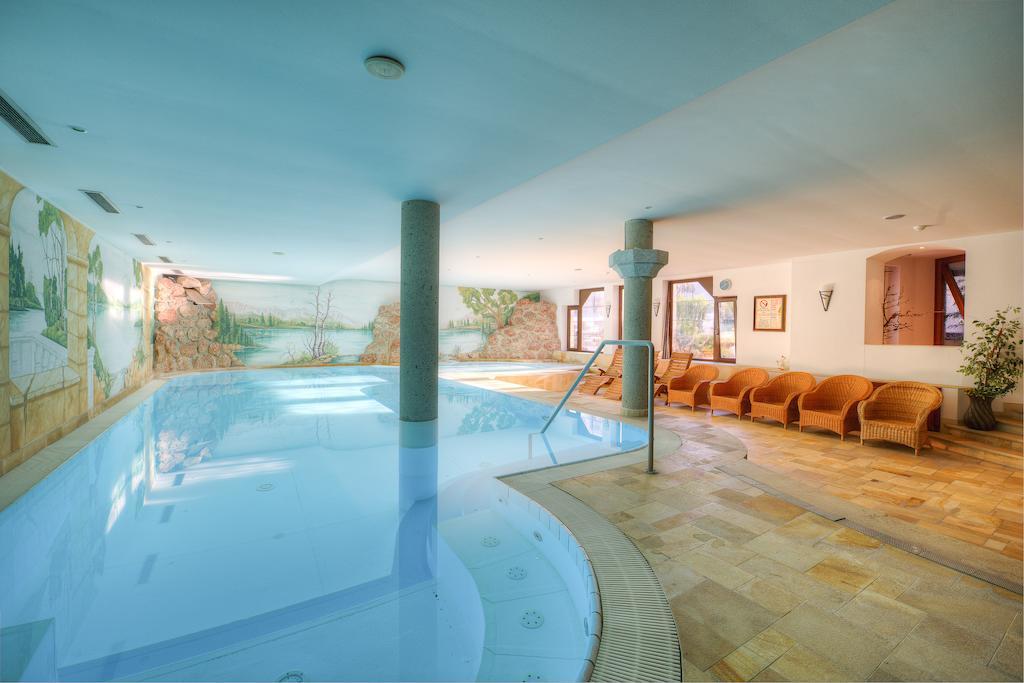 Jaegerwirt Hotel Kitzbuhel Ngoại thất bức ảnh