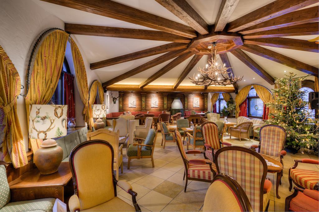 Jaegerwirt Hotel Kitzbuhel Ngoại thất bức ảnh