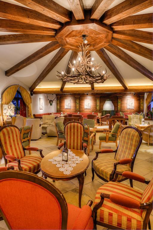Jaegerwirt Hotel Kitzbuhel Ngoại thất bức ảnh